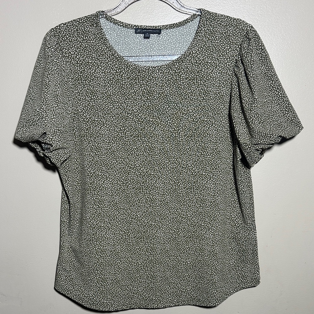 Adrianna Papell Medium Olive White Speckled Career Top
